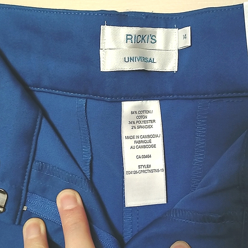 BNWT Ricki's Blue Capri Pants Size 14 - Picture 5 of 5